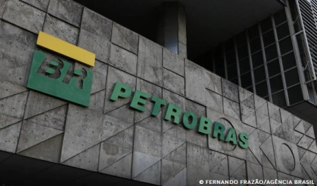 Petrobras implementa desconto no diesel a partir desta segunda-feira