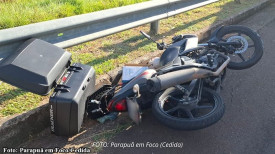 Queda de motocicleta deixa casal ferido em ParapuÃ£