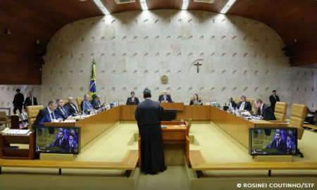 Caixa paga Bolsa FamÃ­lia a beneficiÃ¡rios com NIS de final 8