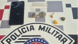 Homem Ã© preso por trÃ¡fico de drogas apÃ³s abordagem em vicinal de Adamantina