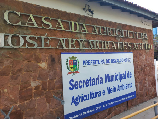 Cadastramento e entrega de mudas estão em andamento em Osvaldo Cruz