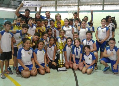 Secretaria de Educação de Osvaldo Cruz realiza o encerramento dos Jogos Escolares Municipal