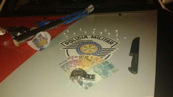 Atravs de denncia, Polcia Militar prende traficante na Vila Esperana