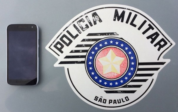 Foragido da Justia acaba preso em flagrante, logo aps furtar telefone celular 