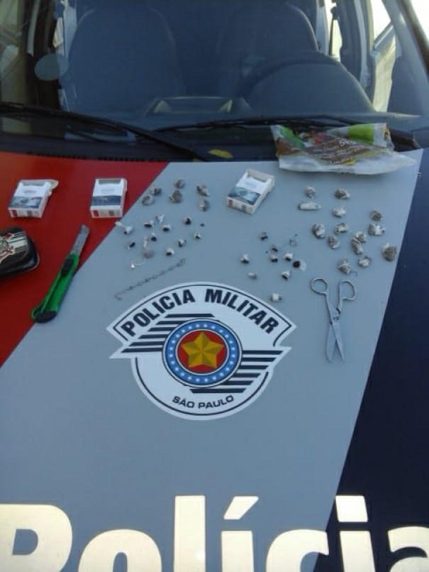 PM de Osvaldo Cruz prende dois homens por trfico de entorpecentes   