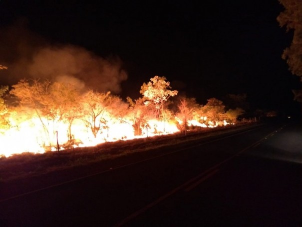 Em menos de uma semana, Presidente Epit�cio tem segunda �rea de reserva ambiental atingida por inc�ndio