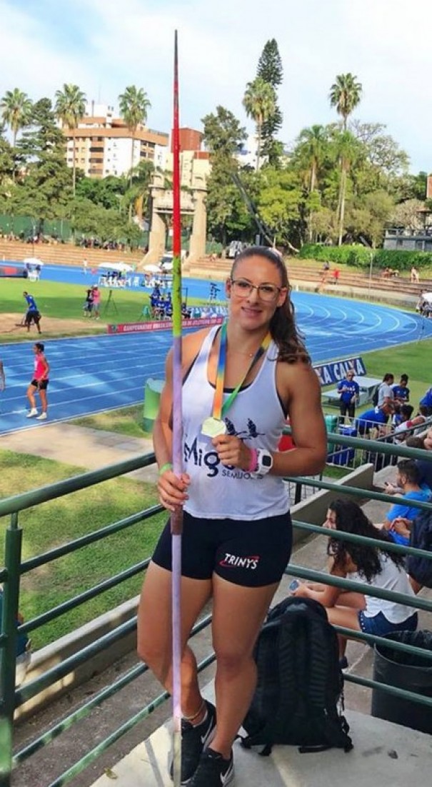 Entre pdios e lutas, 2 melhor lanadora de dardo do pas refora sonho olmpico