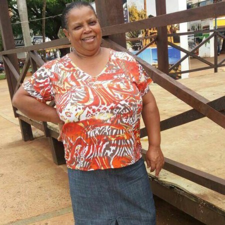 Mulher procura irmãos 'desaparecidos' em Osvaldo Cruz