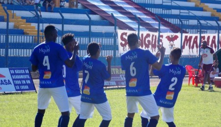 Azulão pode fechar sequência de quatro jogos sem derrotas para o Vocem