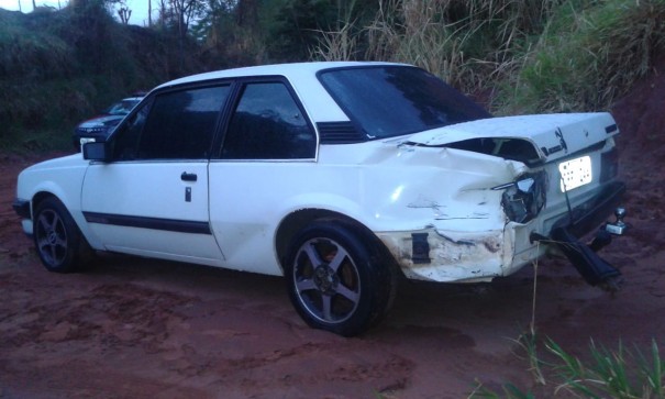 Acidente entre Osvaldo Cruz e Parapu� deixa um ferido