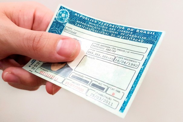 STJ autoriza suspenso da carteira de motorista de devedores