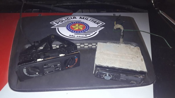 PM prende dois indivduos por furto em Adamantina