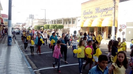 Caminhada do Maio Amarelo e Moto Rock agitam o final de semana na cidade