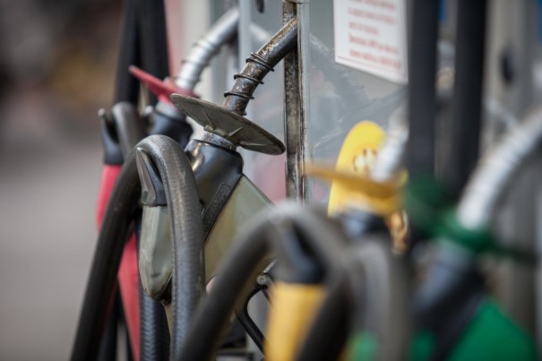 Quais so os pases com a gasolina mais cara e mais barata do mundo?