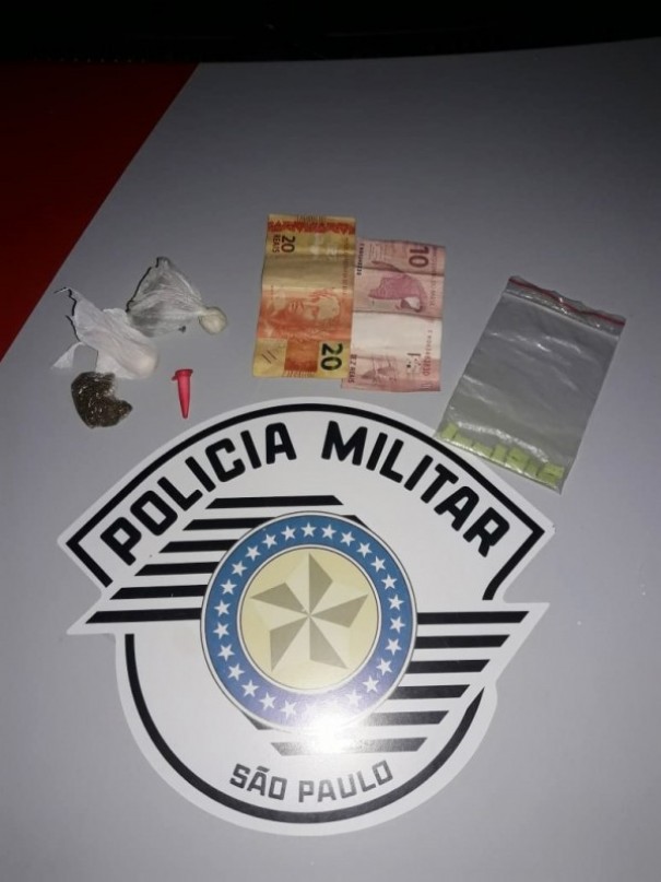Polcia Militar de Osvaldo Cruz apreende drogas em van que iria para festa de funk em Dracena