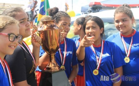 Confira os destaques do Torneio da República realizado pela Polícia Militar de Salmourão - Projeto Renascer