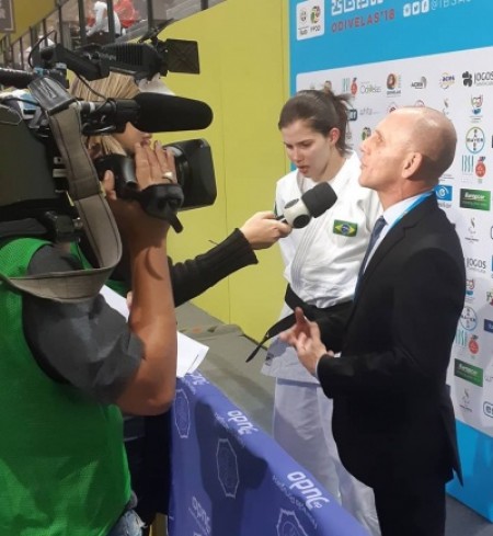 Tupãense Alana Maldonado faz história e garante primeiro Ouro do Brasil em Mundial Paralímpico