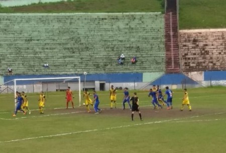 Azulão empata com Mauá e leva vantagem no Paulista