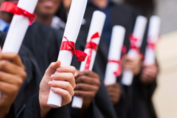 MEC muda regras para expedio de diplomas de graduao
