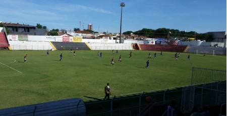Osvaldo Cruz vence de novo o Tupã e está classificado às quartas de final do Paulista Sub-20