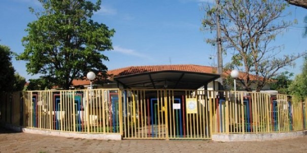Aulas em centro educacional em Junqueir�polis s�o suspensas ap�s confirma��o de caso de meningite bacteriana
