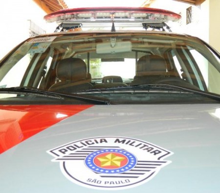Indivíduo é preso pela Polícia Militar após agredir amásia em Flórida Paulista
