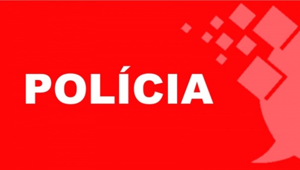 Assaltantes furtam relojoaria, arrombam cofre e levam jias, relgios e dinheiro