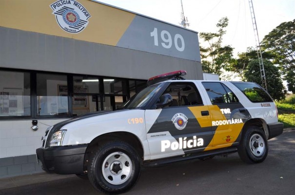 Motorista � preso com CNH falsa na SP-294 em Adamantina