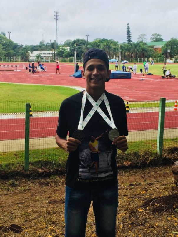 Rafael da Silva Mesa brilha de novo no Paran