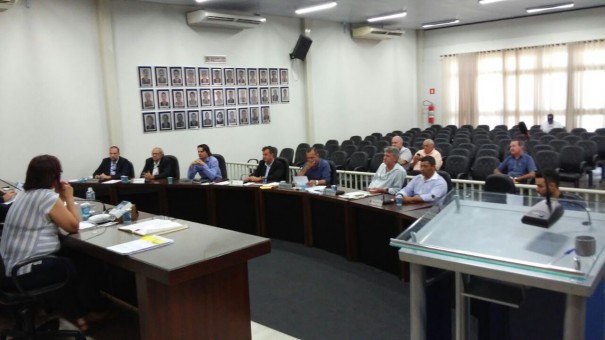 Vereadores aprovam mudanas no horrio da rea Azul e tolerncia de 15 minutos para cobrana