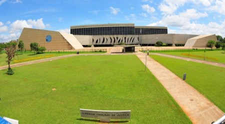 STJ manda soltar advogado preso restabelecendo cumprimento de pena com serviços comunitários