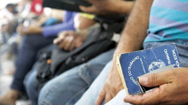 Desemprego est alto, mas h setores em que falta mo de obra