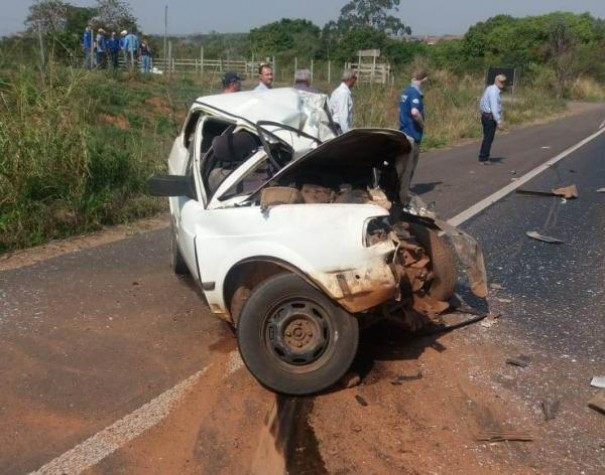 Grave acidente na SP-294 deixa v�tima fatal 