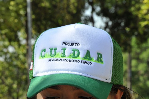 Projeto com alunos da Escola Sesi de Osvaldo Cruz revitaliza praa do Nosso Teto